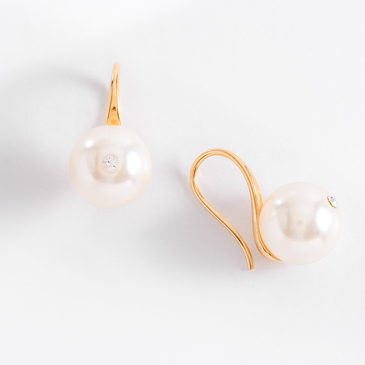 Aretes perla delicada